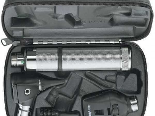 ست معاینه اتوسکوپ و افتالموسکوپ ولش آلن مدل ۹۷۱۵۰BI